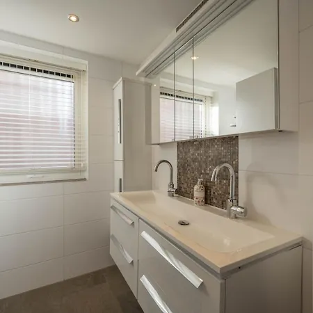 Meerzicht 71 - Perfectly Suited For 6 Persons